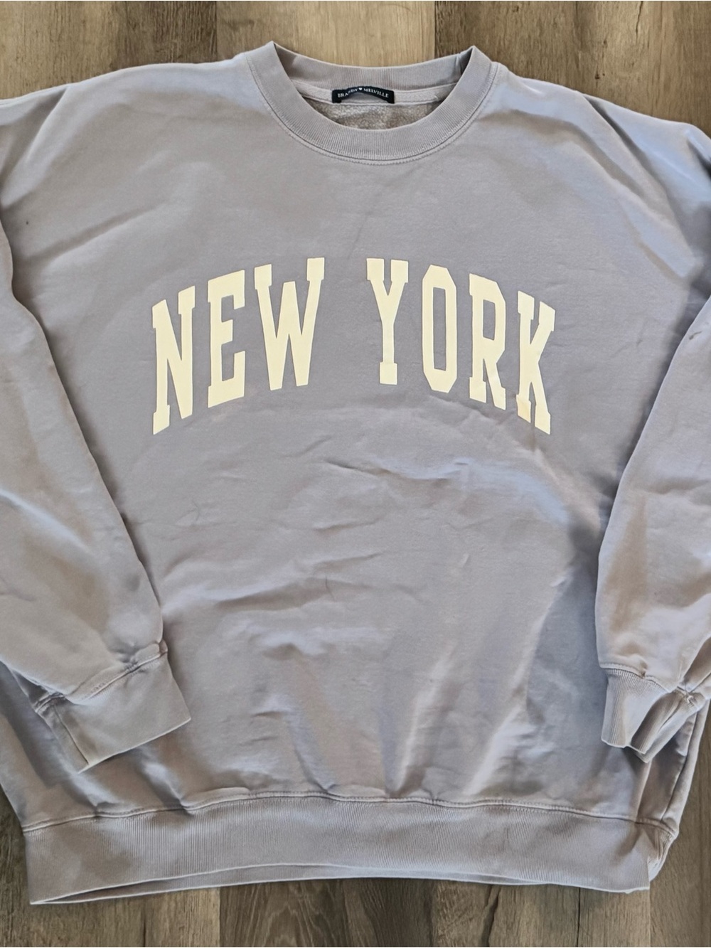 Brandy Melville NEW YORK Crewneck Sweater - Light Lavender